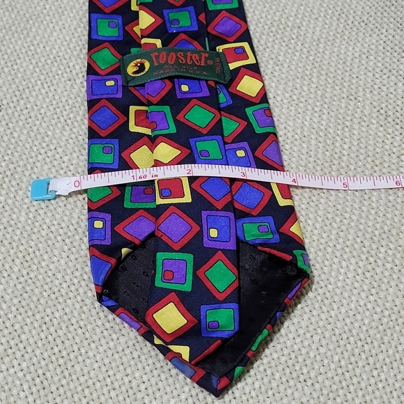 Rooster 100% Silk Vibrant Color Necktie 58" x 4" Made in USA - Picture 4 of 5